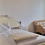 Gæstehus Waldgasthof - Schiederhof 3*